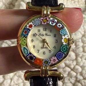 VINTAGE LADY VENICE MURANO GLASS BEZEL LEATHER STRAP WATCH WITH MOTHER OF PEARL
